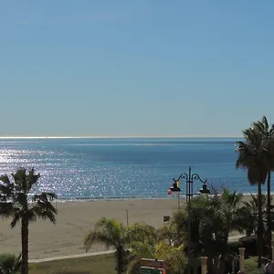  Apartamento Ole Playa 6a, Front - A Pie De Playa, Sea Views - Vistas Al Mar, Parking, Puerto Marina